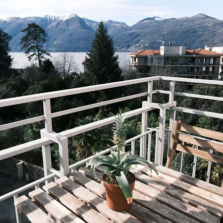 公寓 Lovely Studio With And Montains Views & Free Parking *